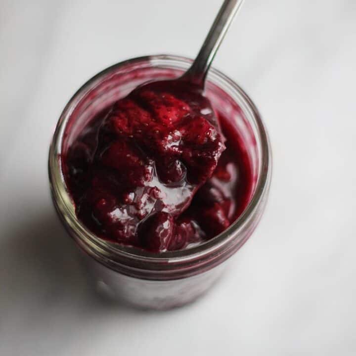 Easy Strawberry Blueberry Compote