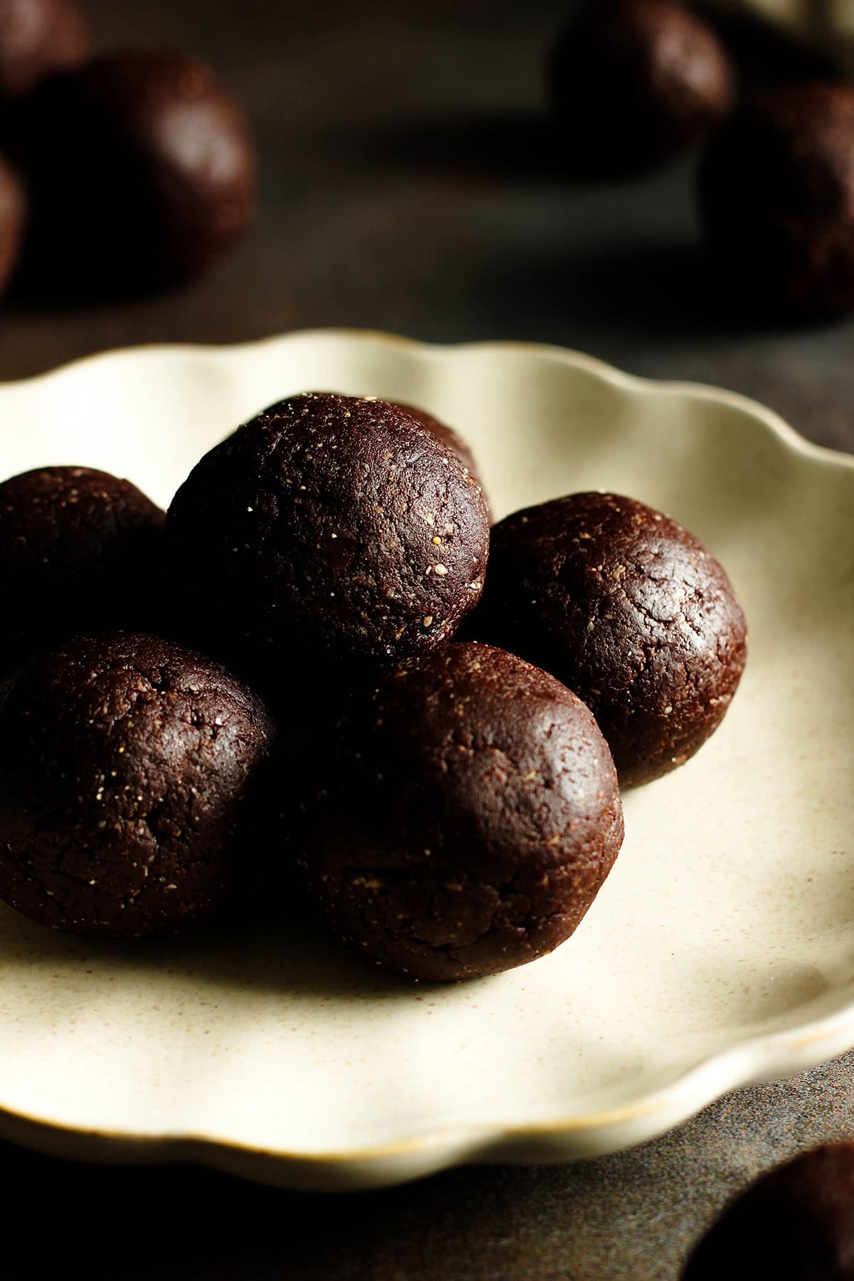 no bake chocolate brownie energy balls