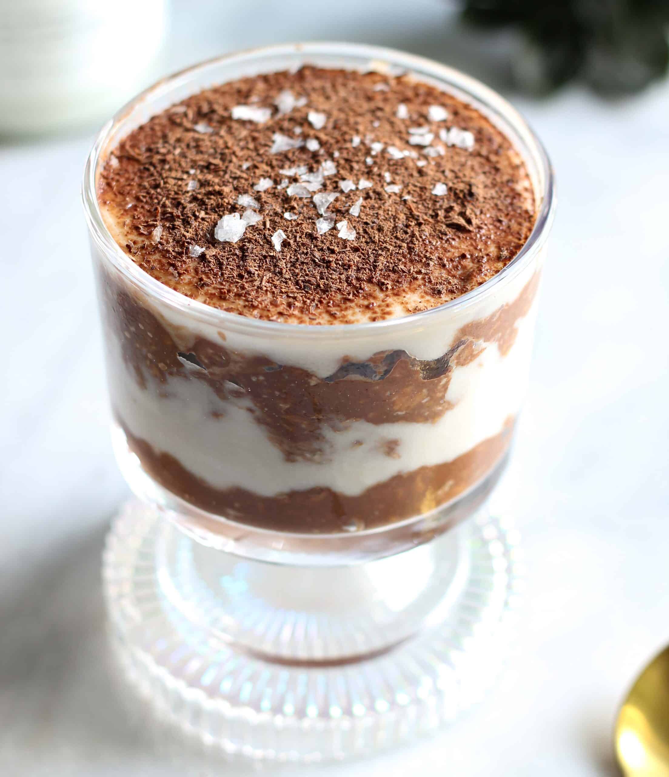 Tiramisu Overnight Oats Recipe (Refined Sugar Free)