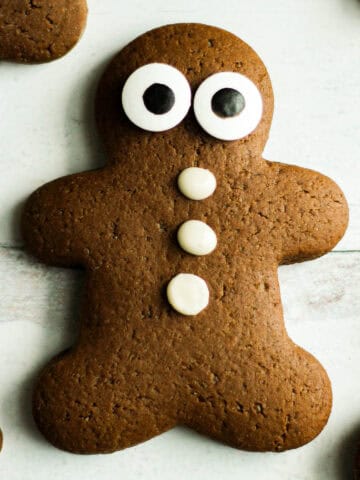 dairy free dessert recipes featuring gingerbread cookies